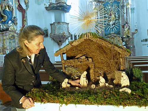 eine Krippe für St. Leonhard eine Krippe für St. Leonhard