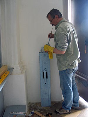 Der alte/neue Opferstock Der alte/neue Opferstock