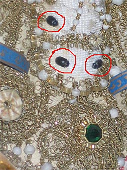 Die Schädlinge sind deutlich zu sehen Die Schädlinge sind deutlich zu sehen